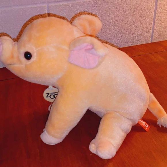 Wild Republic Cuddlekins Milwaukee County Zoo Piglet 12" - Picture 9 of 10